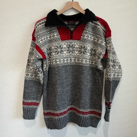 Bertind of Norway Other - Bertind of Norway Sweater Adult Small 100% Merino Wool Fair Isles Snowflake Soft